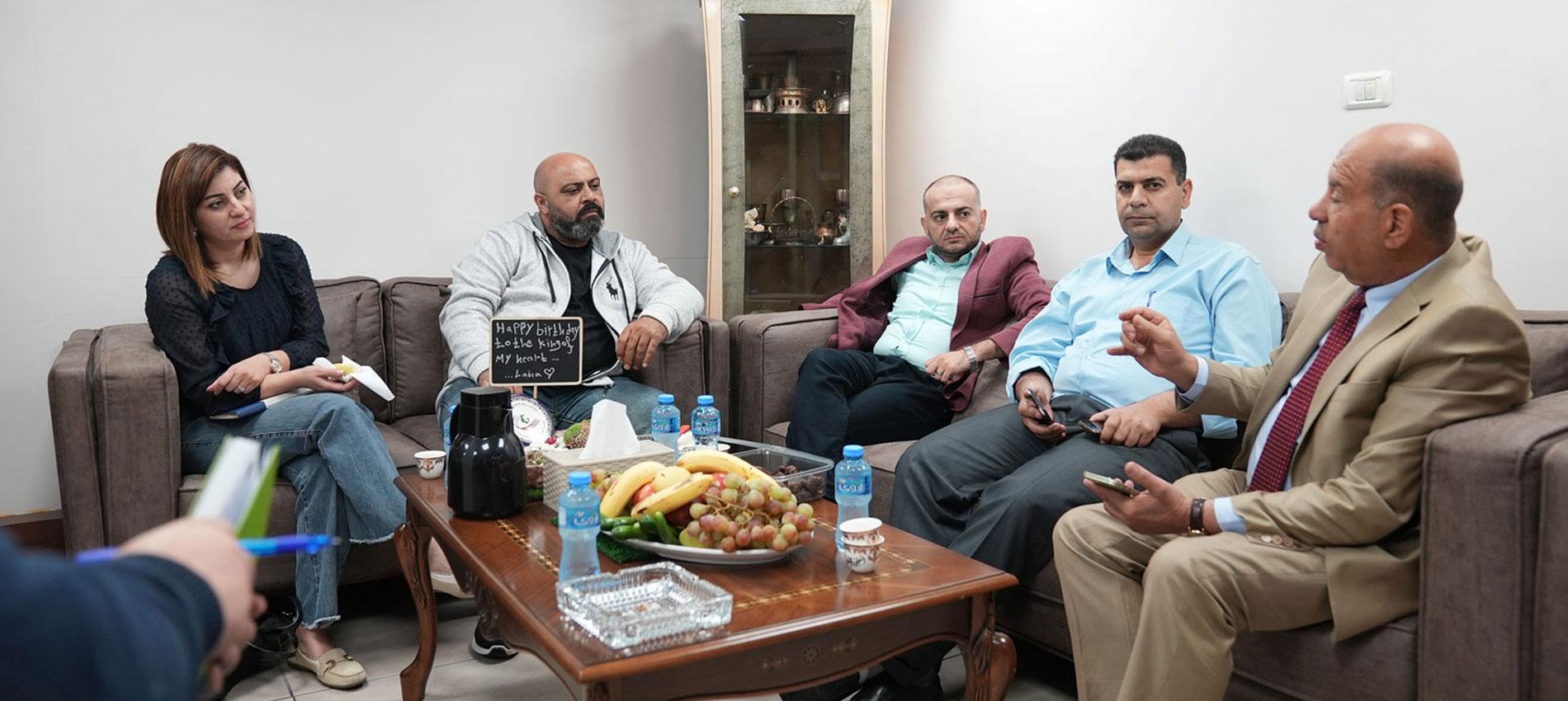 Royal hosts a delegation from the Chamber of Commerce in Hebron and the