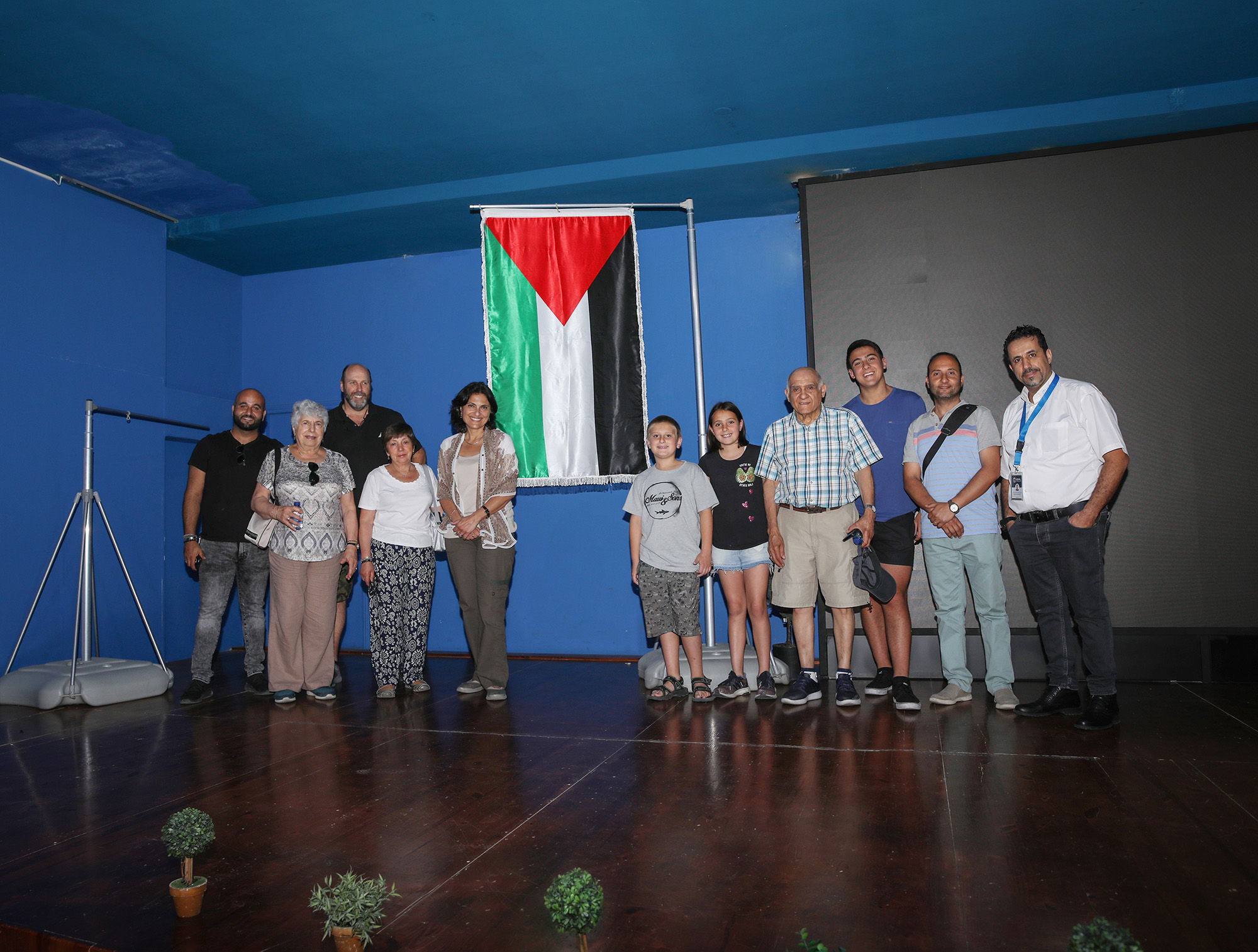 A Palestinian community in Chile visits the company