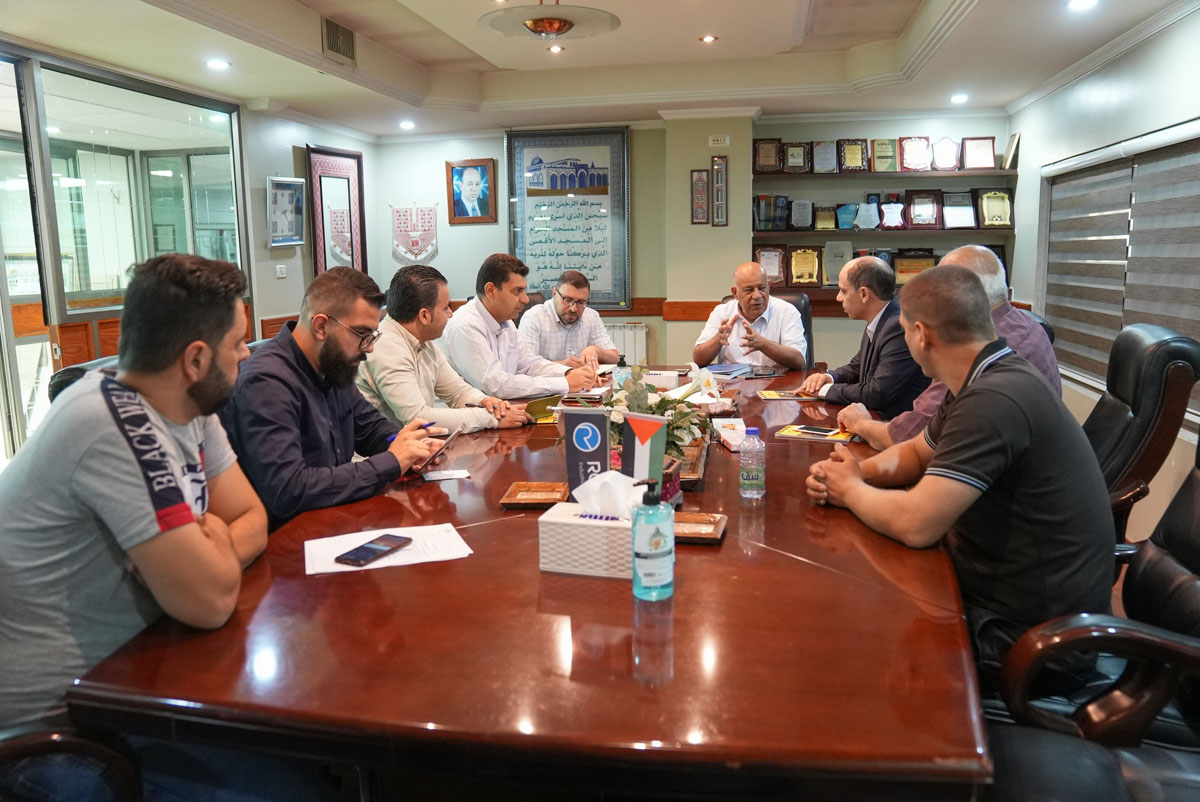 Hosting a delegation from the Syndicate of Engineers, Hebron Branch