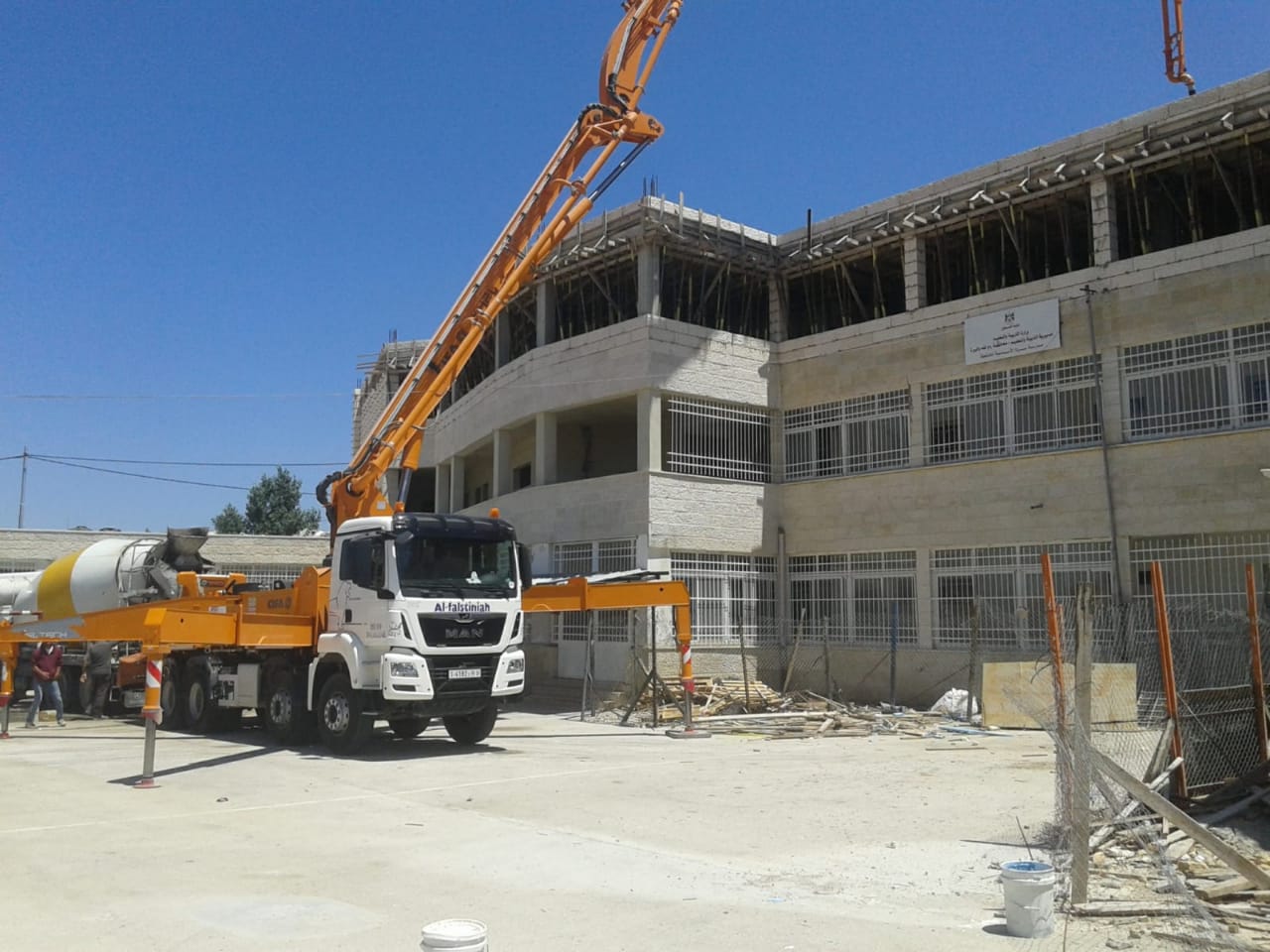 Royal Company completes the third floor complex of Sarda School